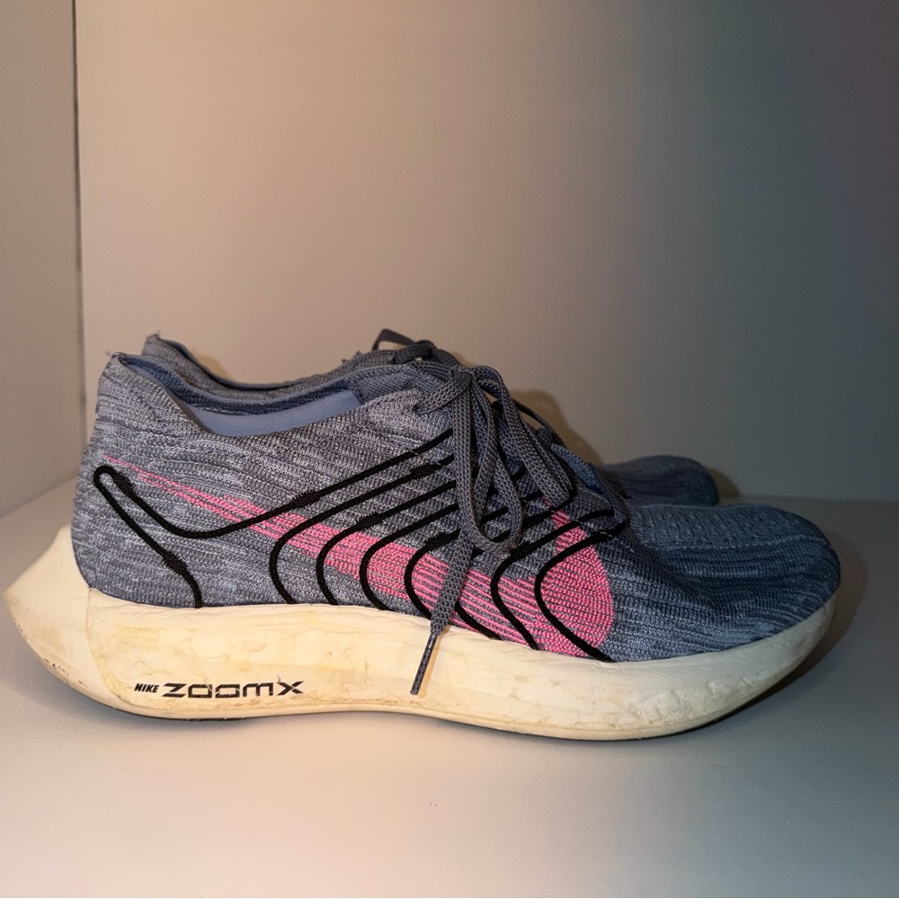 Nike Men’s Flyknit ZoomX Blue Grey Pink Running Shoes Size US 11 DM3142-002 Used